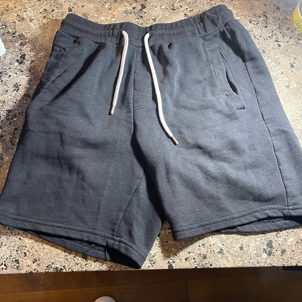 black shorts forever 21
